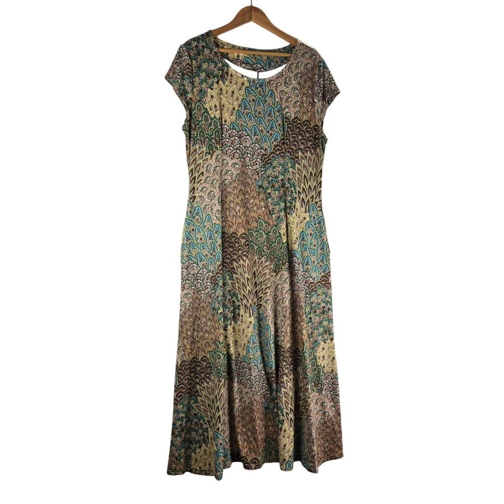 Maxi Dress in Burnished Polyester XL Fitted Body Flowing Skirt Floral Paisley